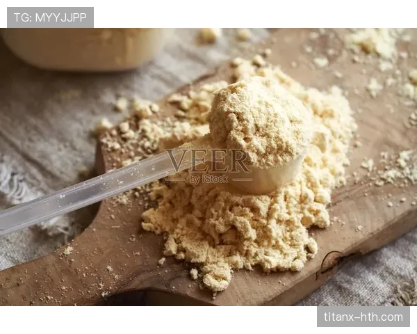 谌利军家的冰箱里塞满蛋白粉，连饮料都是按克称着喝的